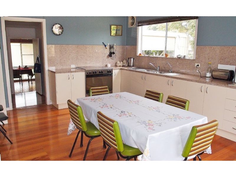 32 Blanche Street, St Leonards VIC 3223