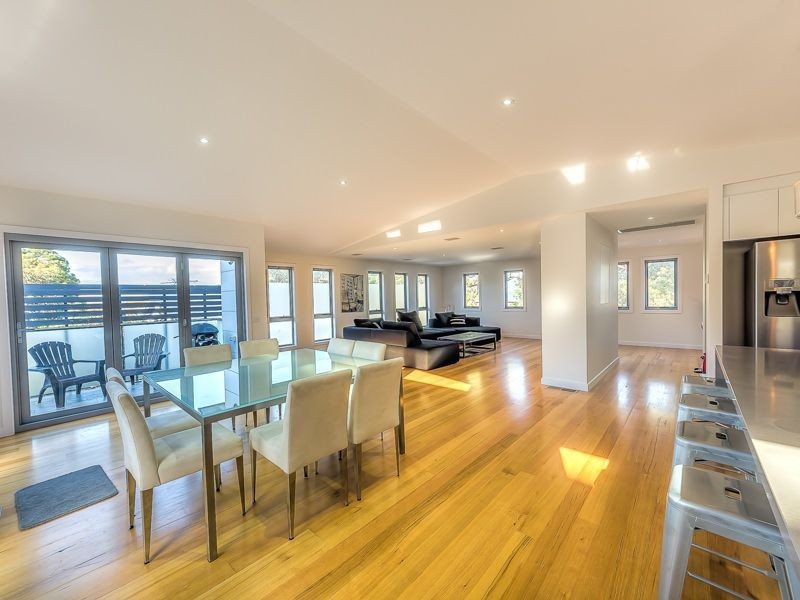 16 Ocean Mist Court, St Leonards VIC 3223