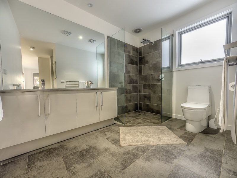 16 Ocean Mist Court, St Leonards VIC 3223