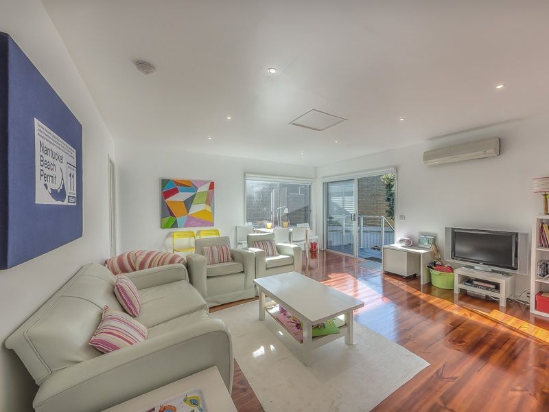 25 Manning Street, St Leonards VIC 3223