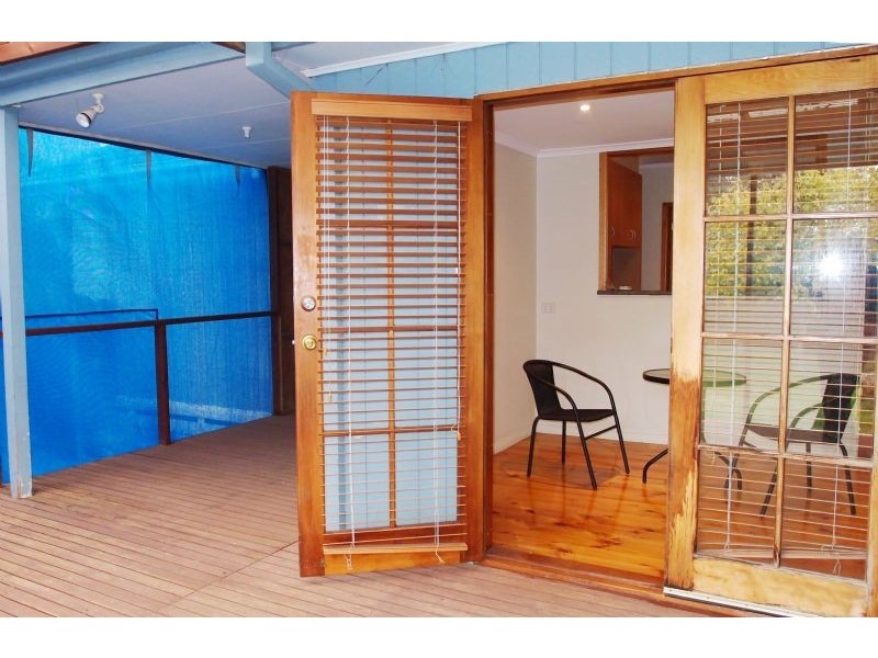 8 Flinders Street, Indented Head VIC 3223