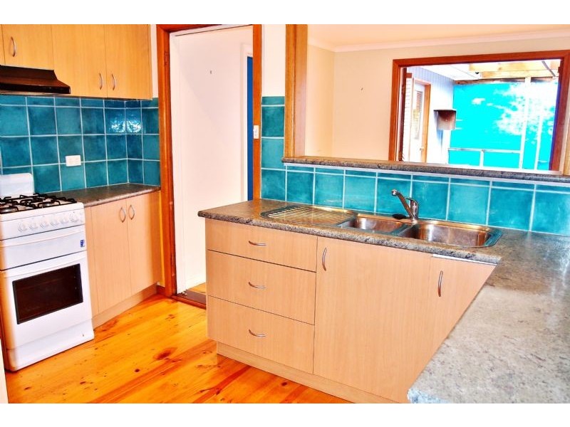 8 Flinders Street, Indented Head VIC 3223