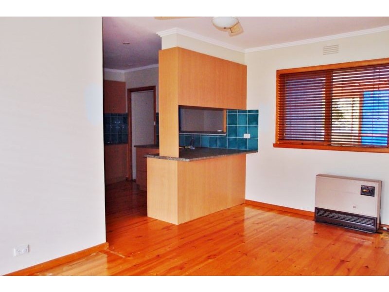 8 Flinders Street, Indented Head VIC 3223
