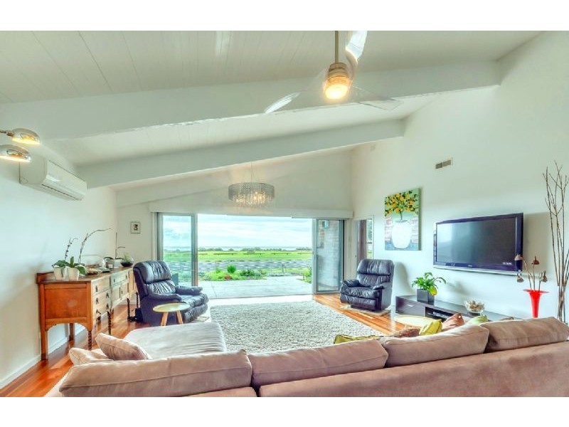 224 The Esplanade, Indented Head VIC 3223