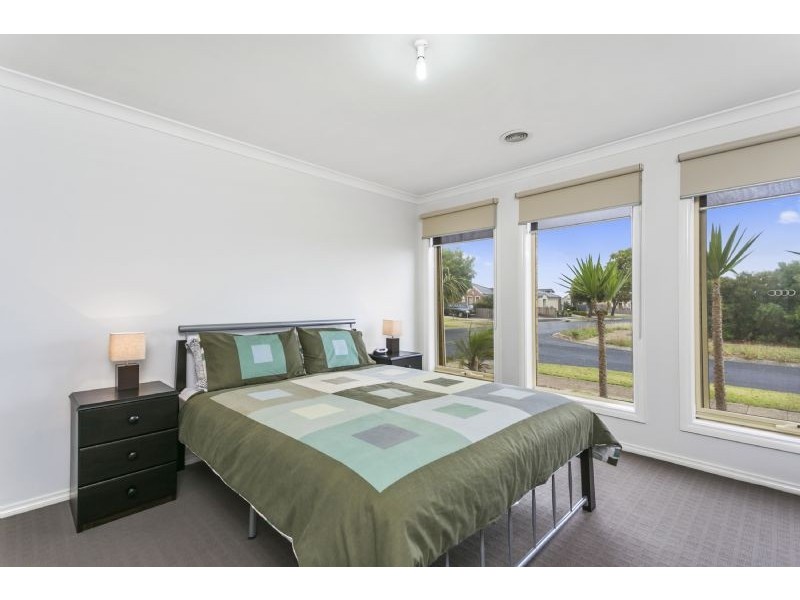 63-65 Pearl Bay Passage, St Leonards VIC 3223