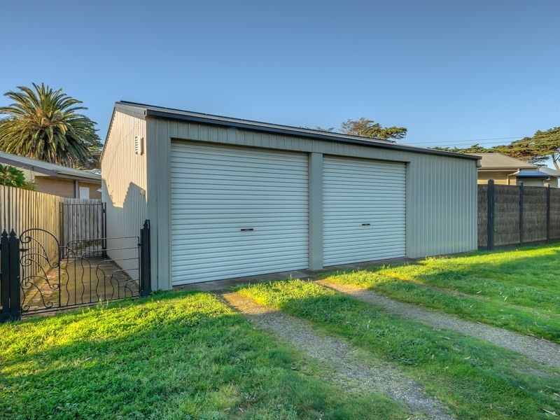 354 The Esplanade, Indented Head VIC 3223