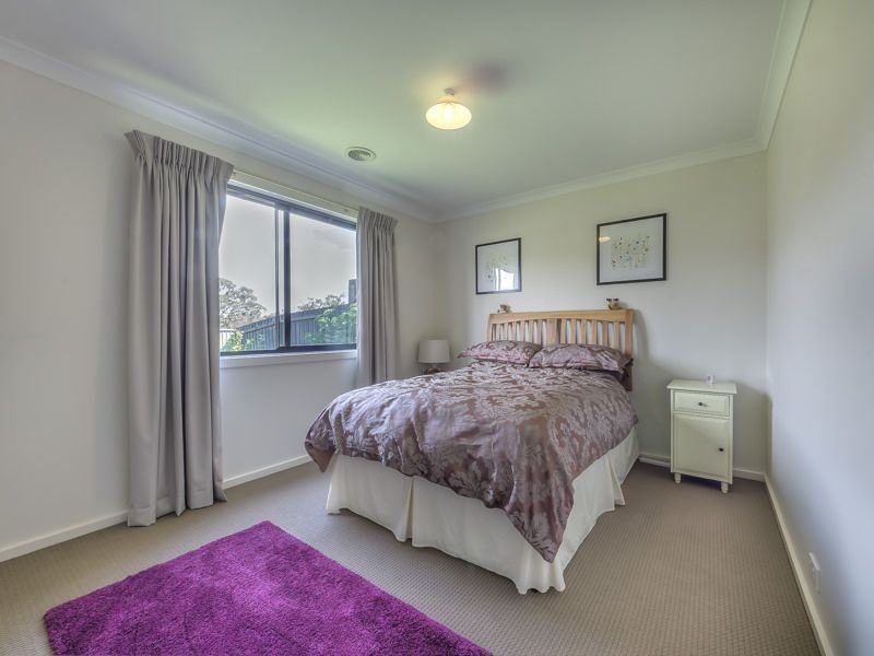 8-9 Seamist Court, Indented Head VIC 3223