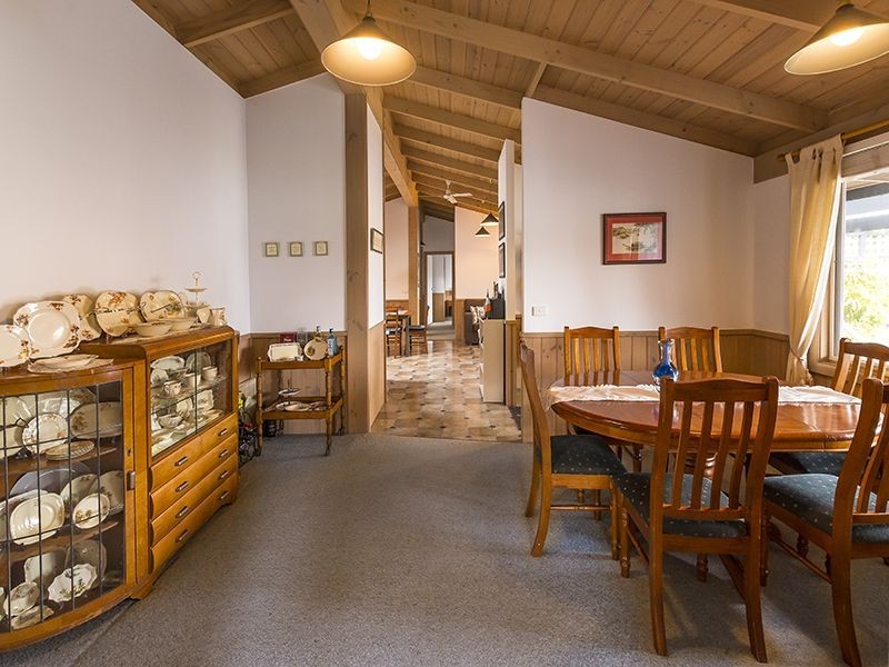 88 Leviens Road, St Leonards VIC 3223