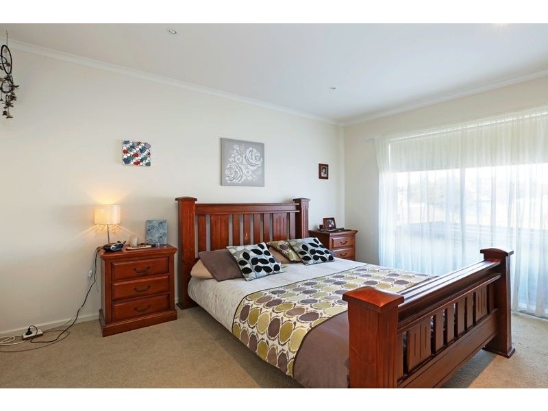 1/3 Welfare Street, Portarlington VIC 3223