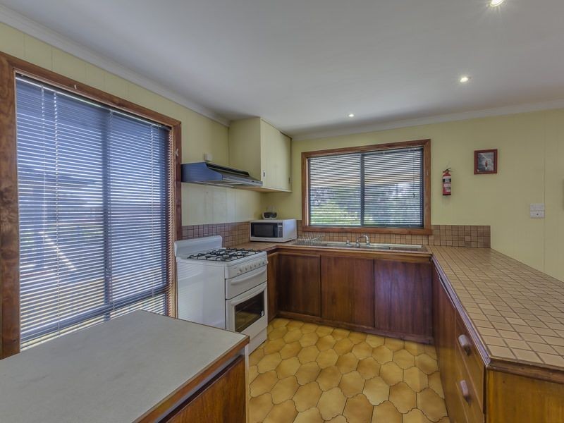 10 Manning Street, St Leonards VIC 3223