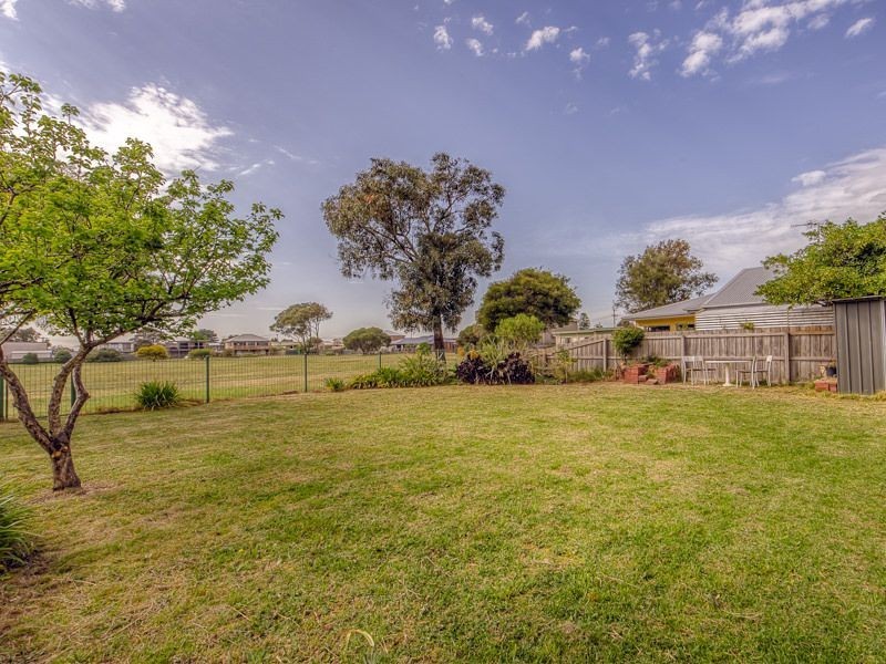 17 Seaforth Drive, Portarlington VIC 3223