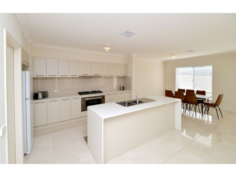 35 Amalfi Way, Indented Head VIC 3223