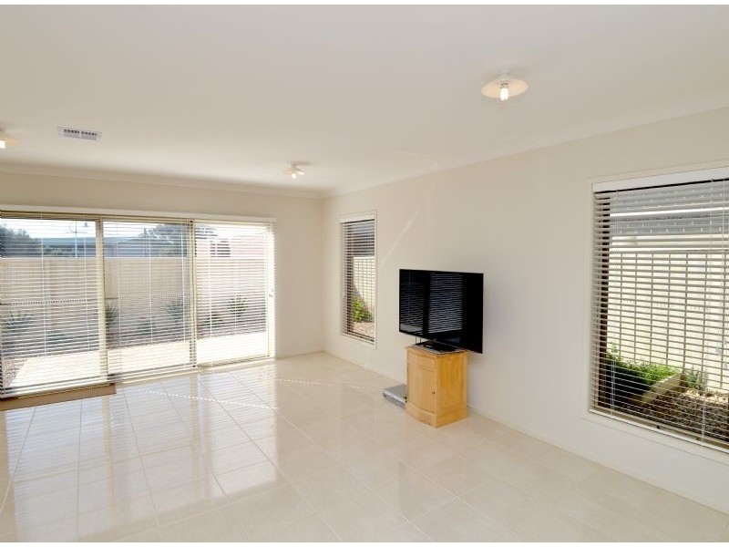 35 Amalfi Way, Indented Head VIC 3223