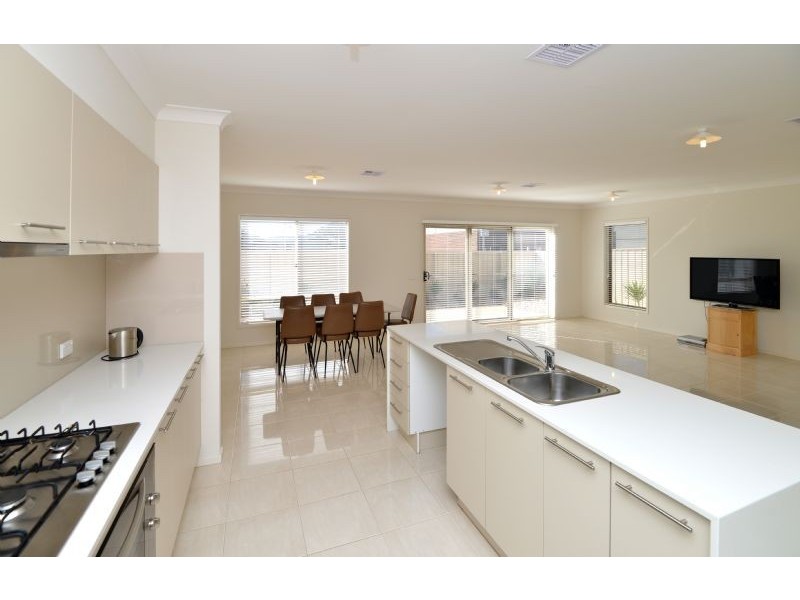 35 Amalfi Way, Indented Head VIC 3223