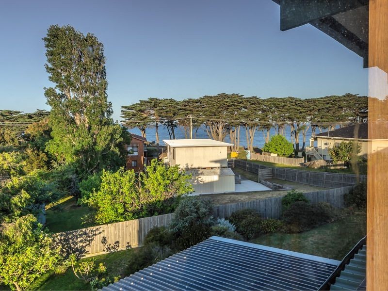 16-18 Harvey Road, St Leonards VIC 3223