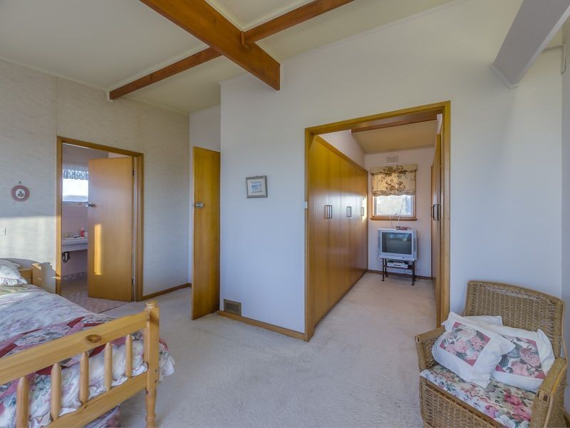 16-18 Harvey Road, St Leonards VIC 3223