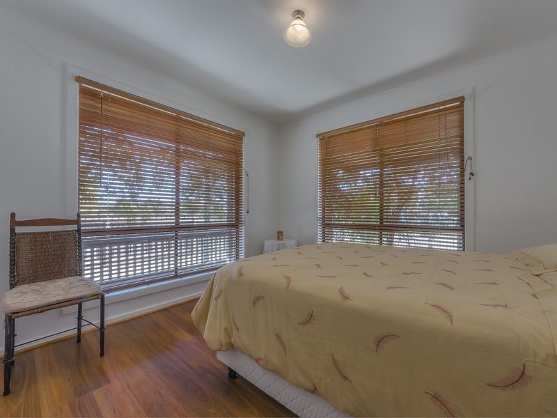 1/84 Leviens Road, St Leonards VIC 3223