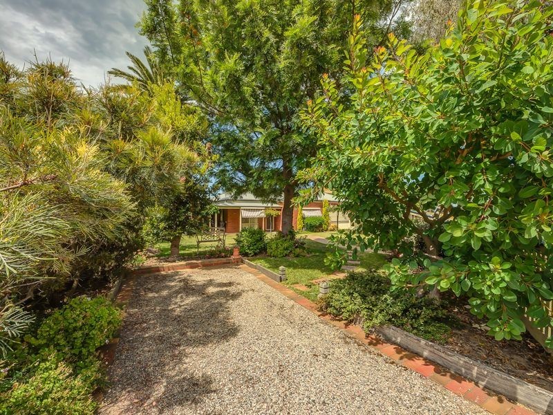22 Harvey Road, St Leonards VIC 3223