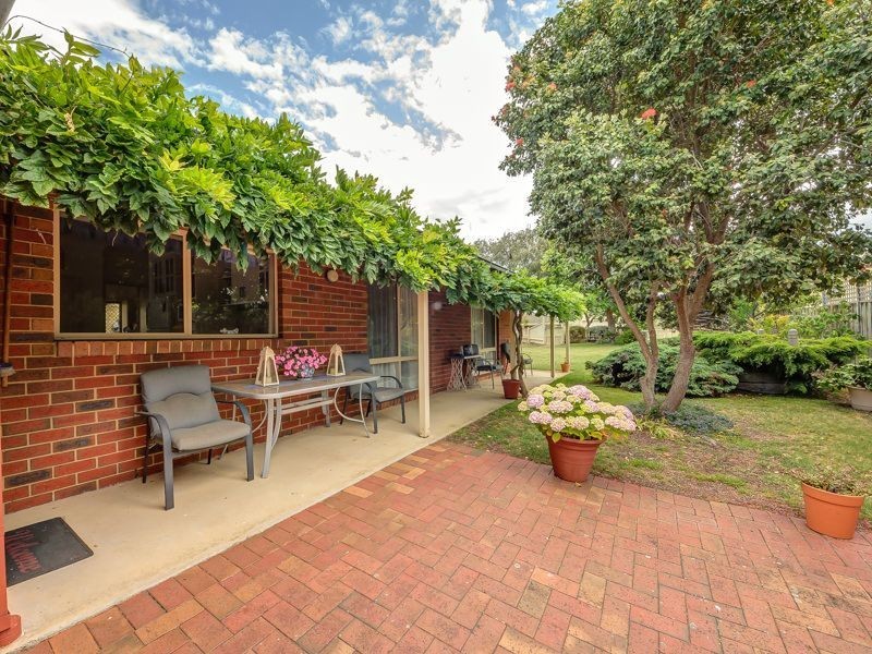 22 Harvey Road, St Leonards VIC 3223