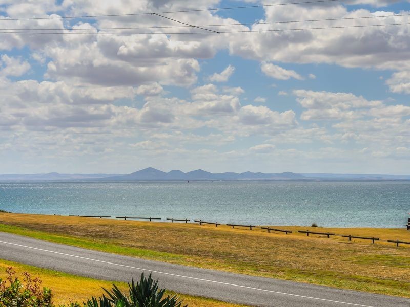 26 The Esplanade, Portarlington VIC 3223