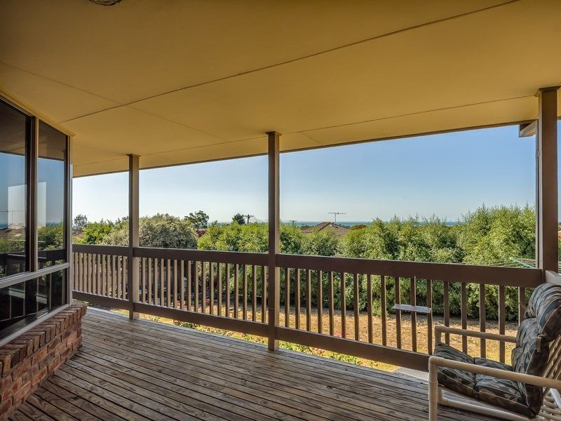 12 Hawthorn Street, Portarlington VIC 3223