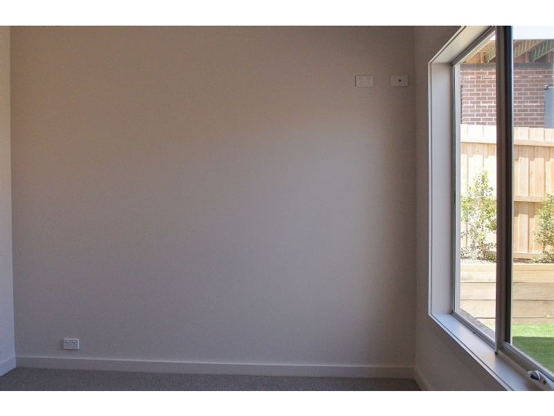 2/2 Newcombe Street, Portarlington VIC 3223