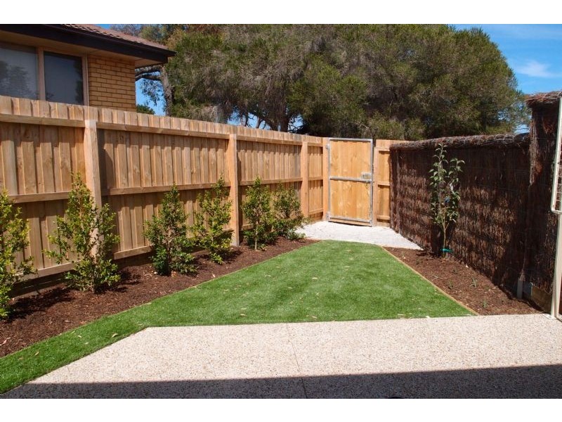 3/2 Newcombe Street, Portarlington VIC 3223