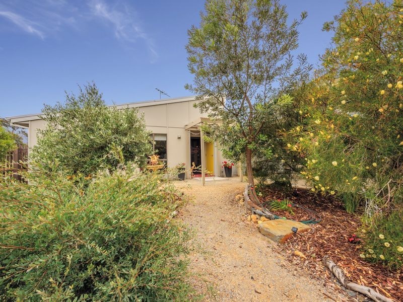38 Cormorant Drive, St Leonards VIC 3223