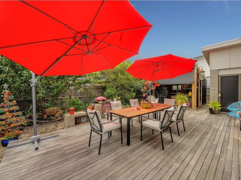 38 Cormorant Drive, St Leonards VIC 3223