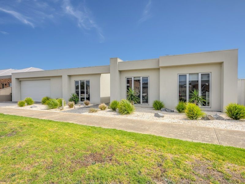 4 Mizzen Court, Indented Head VIC 3223