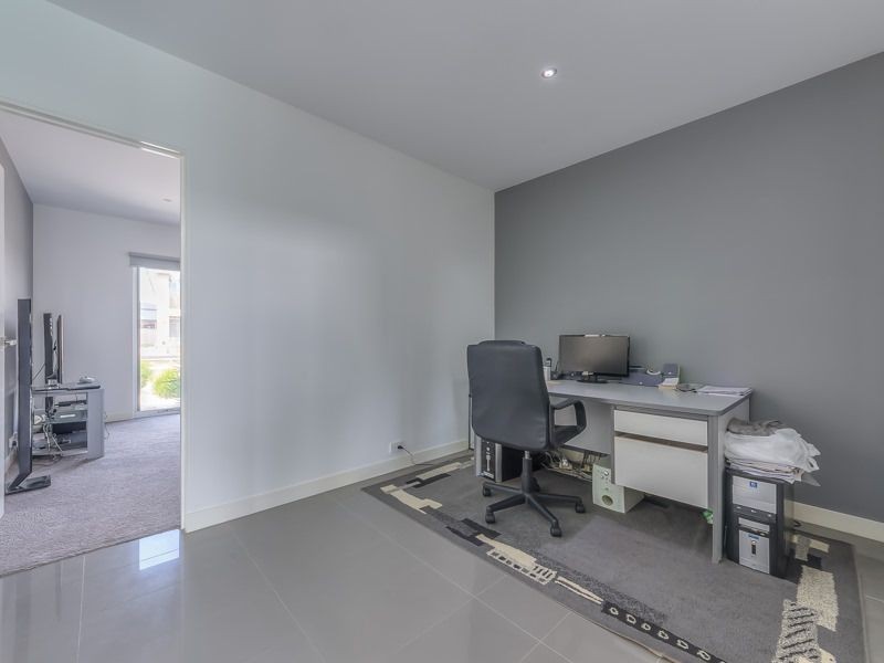 4 Mizzen Court, Indented Head VIC 3223