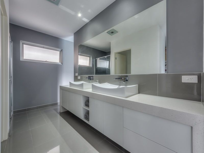 4 Mizzen Court, Indented Head VIC 3223