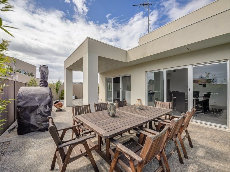 4 Mizzen Court, Indented Head VIC 3223