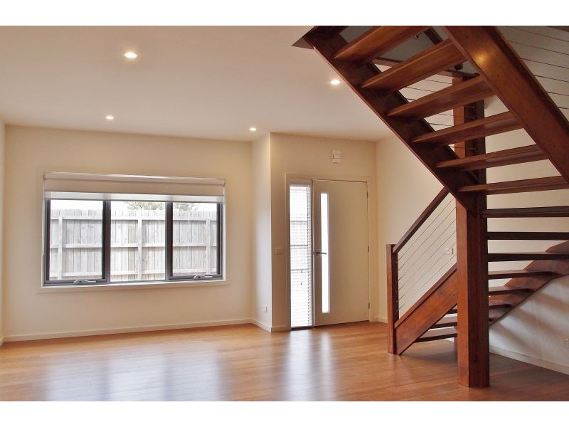 2/1362 Murradoc Road, St Leonards VIC 3223