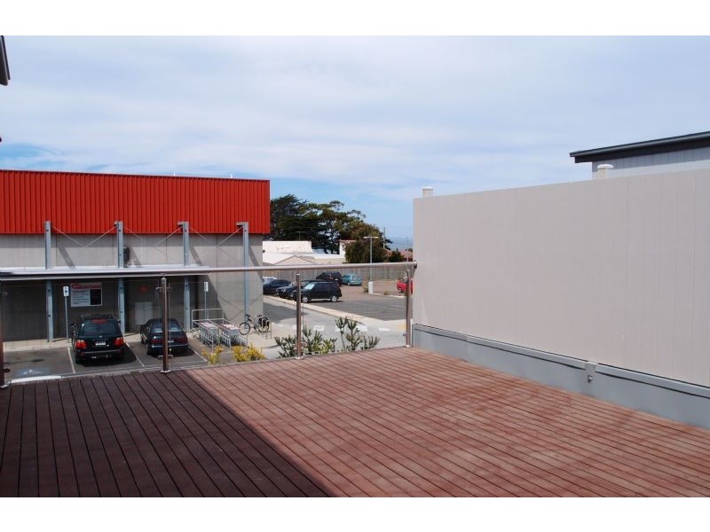 2/1362 Murradoc Road, St Leonards VIC 3223