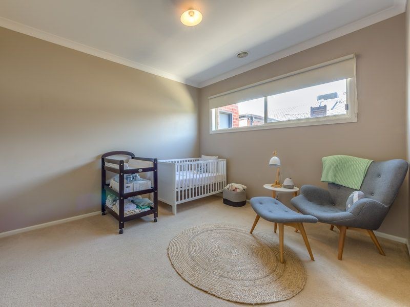 8 Cormorant Drive, St Leonards VIC 3223