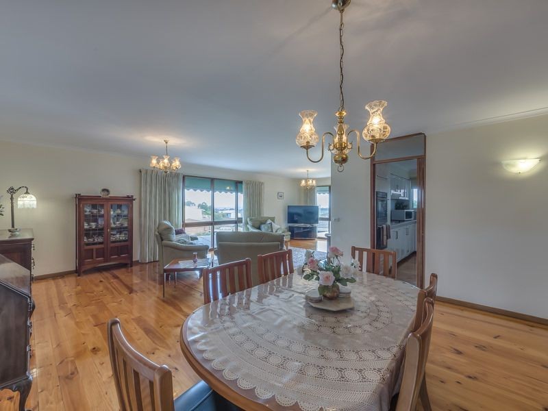 17 Lincoln Drive, Portarlington VIC 3223