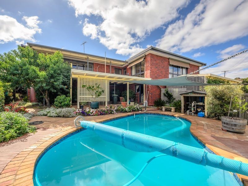 17 Lincoln Drive, Portarlington VIC 3223