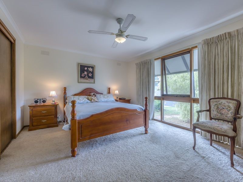 17 Lincoln Drive, Portarlington VIC 3223