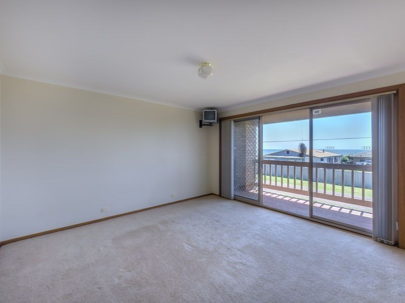 18 Sunset Boulevard, Portarlington VIC 3223