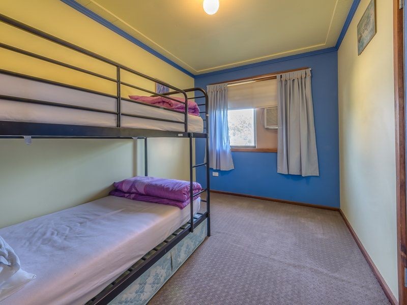 10 Manning Street, St Leonards VIC 3223