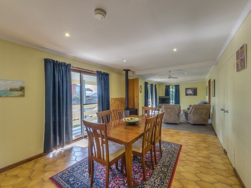 10 Manning Street, St Leonards VIC 3223