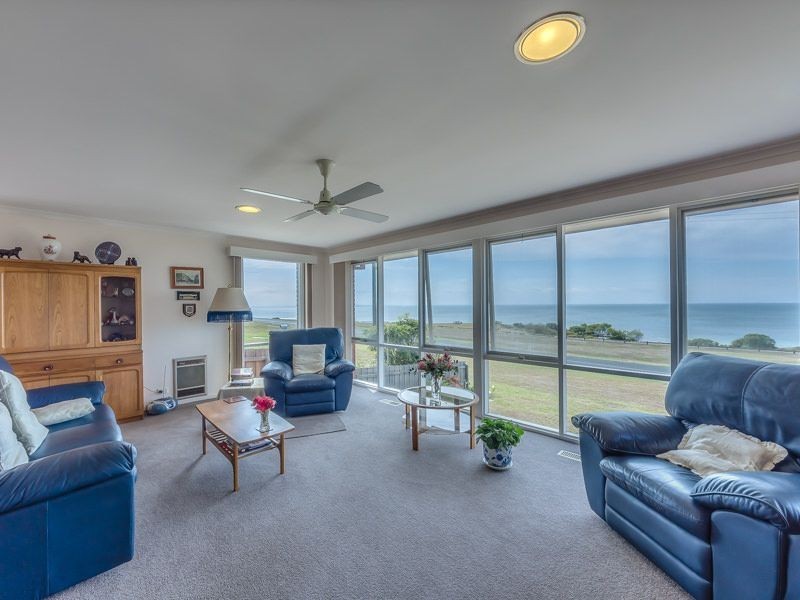 25 The Esplanade, Portarlington VIC 3223
