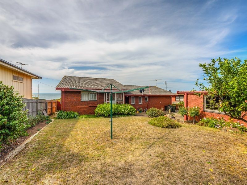 25 The Esplanade, Portarlington VIC 3223
