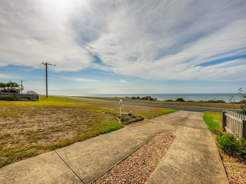25 The Esplanade, Portarlington VIC 3223