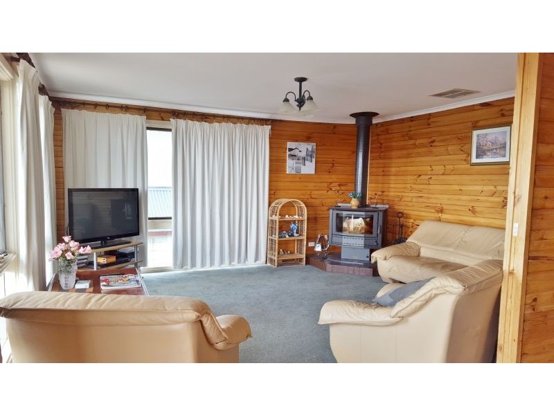 185 The Esplanade, Portarlington VIC 3223