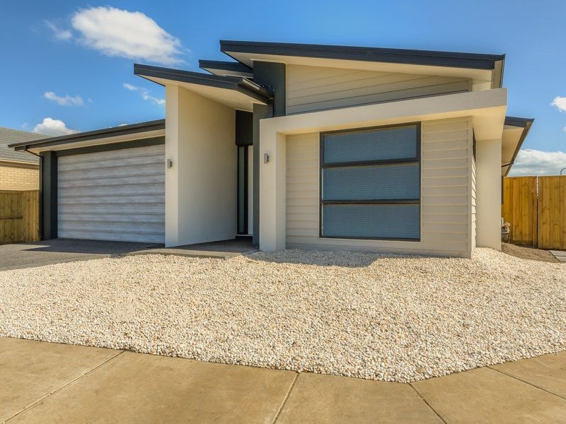 7-9 Half Moon Crescent, Indented Head VIC 3223
