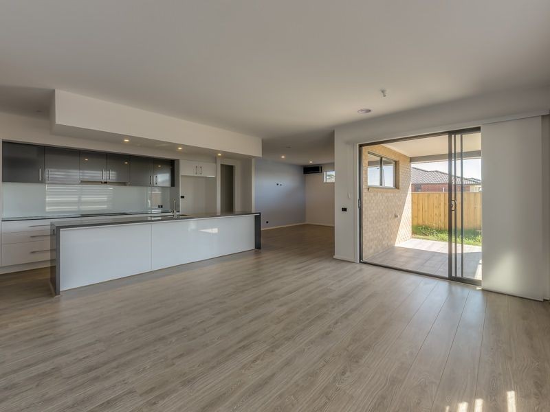 7-9 Half Moon Crescent, Indented Head VIC 3223
