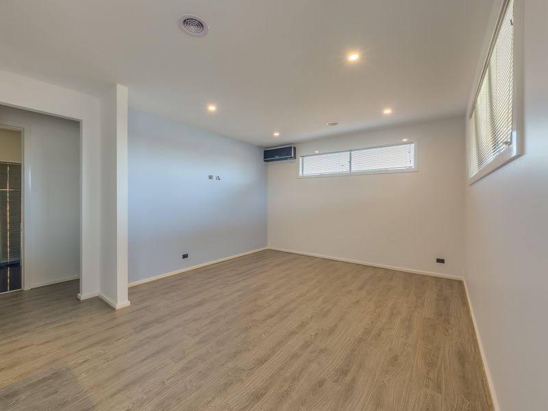 7-9 Half Moon Crescent, Indented Head VIC 3223