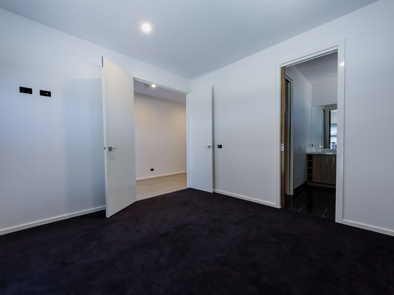 7-9 Half Moon Crescent, Indented Head VIC 3223
